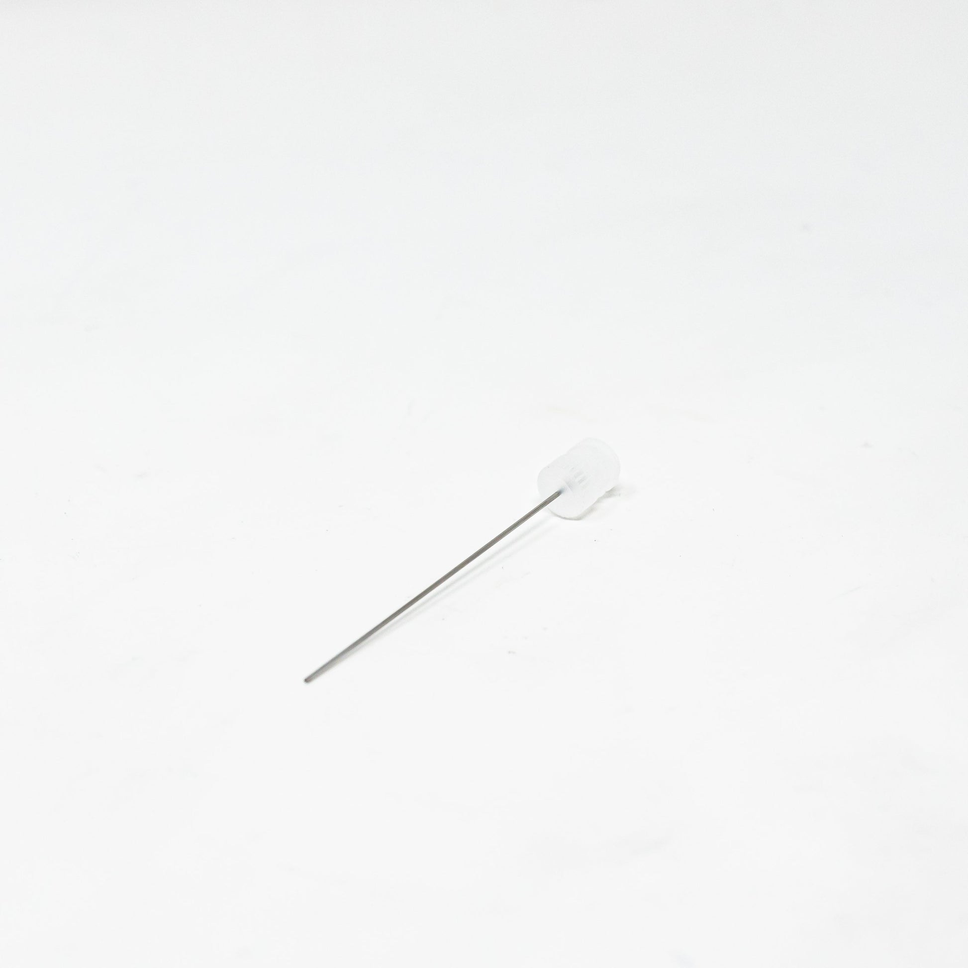 Needle with Luer lock