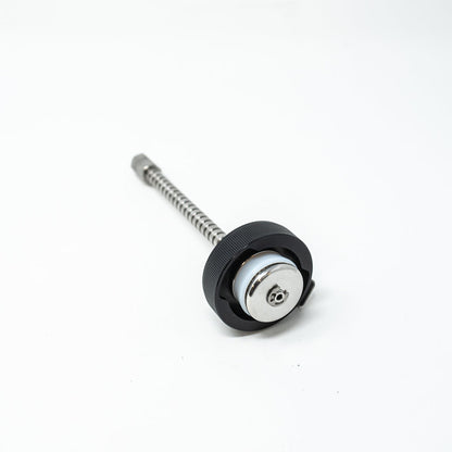 Adjustable Solid Load Cartridge Cap.  Fits 32 and 65 gram-size Universal sample load cartridges.  Includes one loading rod. 