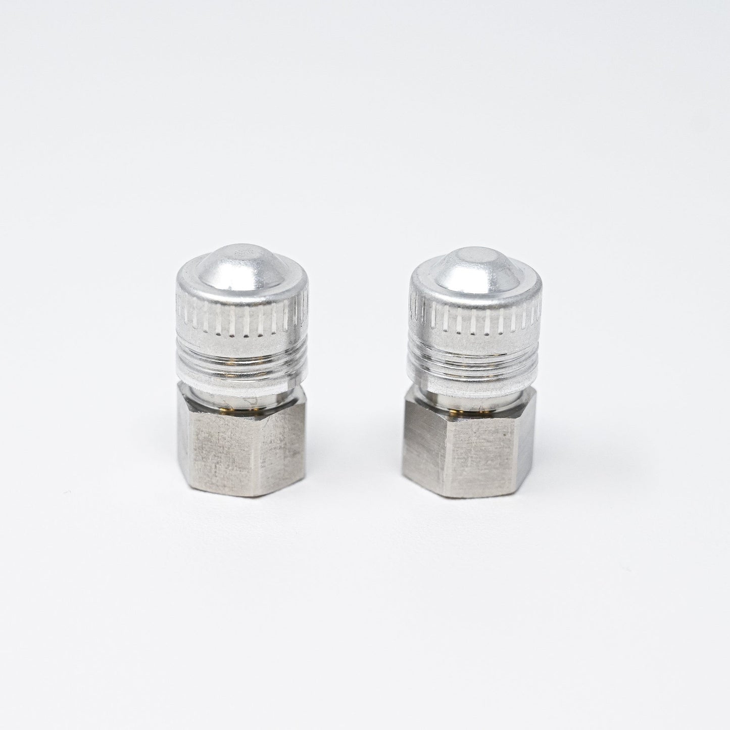 Set of two check valves.